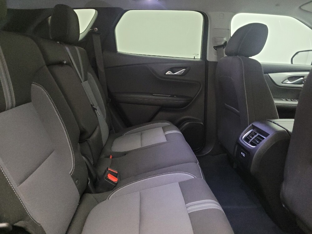 2024 Chevrolet Blazer in Louisville, KY 40258 - 18130390 19