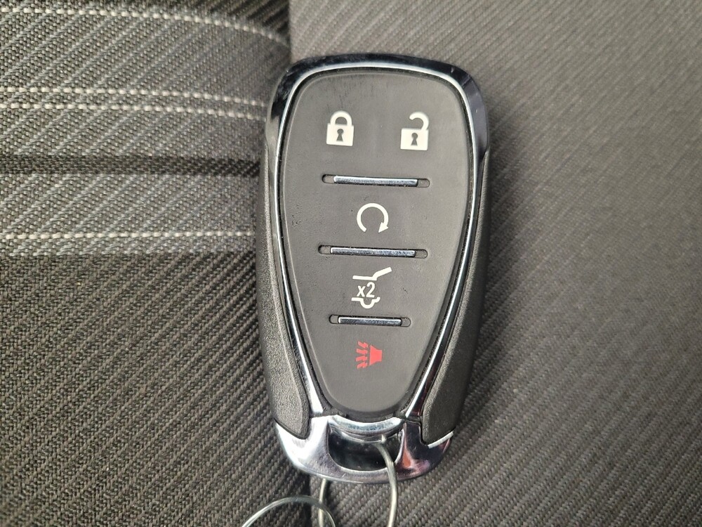 2024 Chevrolet Blazer in Louisville, KY 40258 - 18130390 32