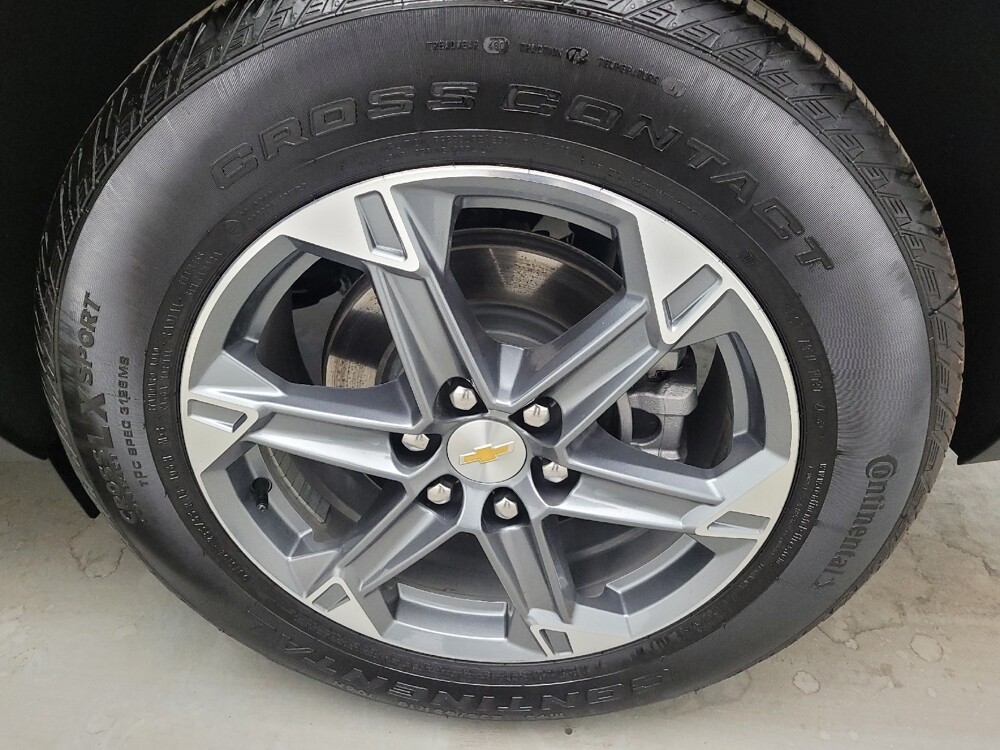 2024 Chevrolet Blazer in Louisville, KY 40258 - 18130390 31