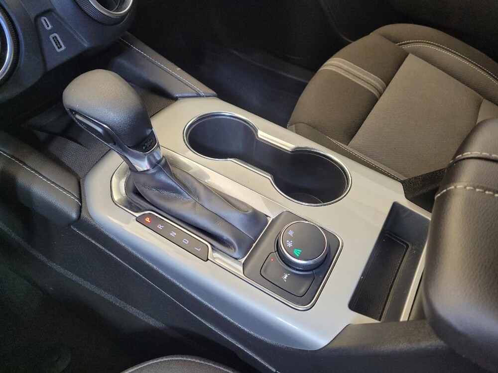 2024 Chevrolet Blazer in Louisville, KY 40258 - 18130390 26