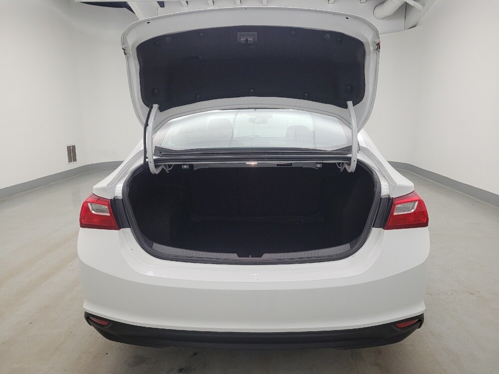 2023 Chevrolet Malibu in Louisville, KY 40258 - 18130392 29