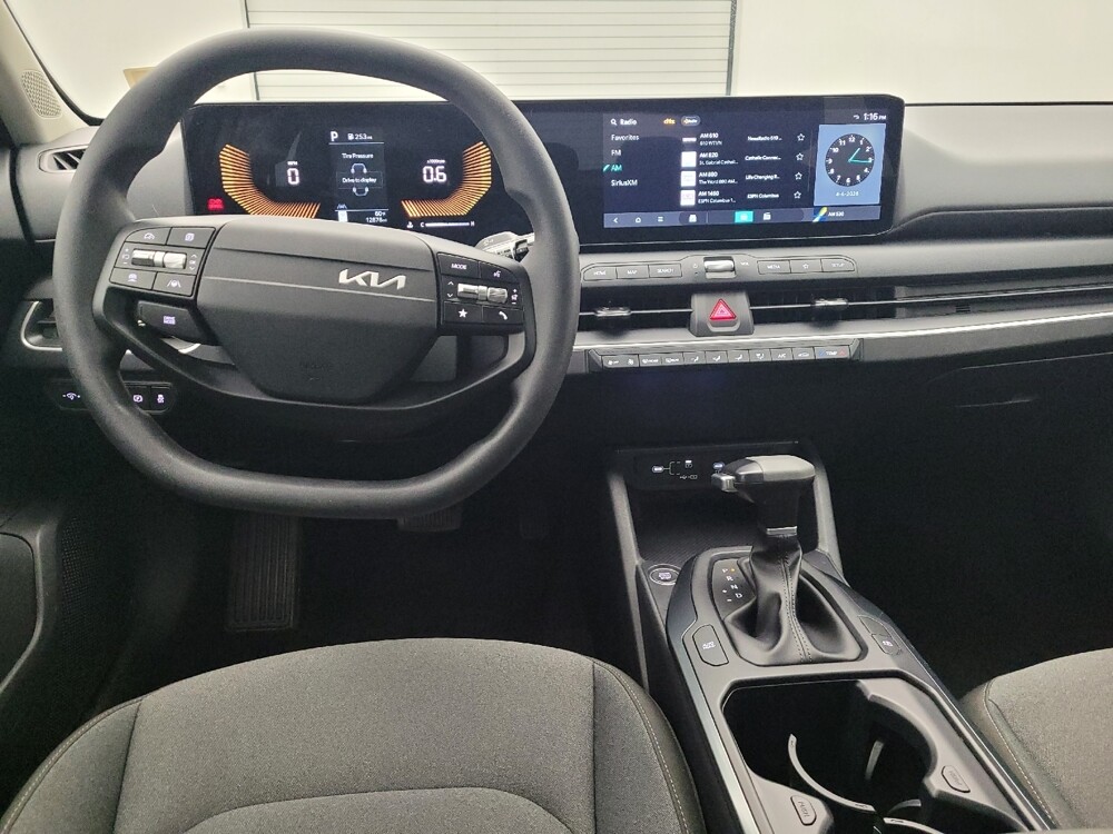 2025 Kia K4 in Louisville, KY 40258 - 18130393 22
