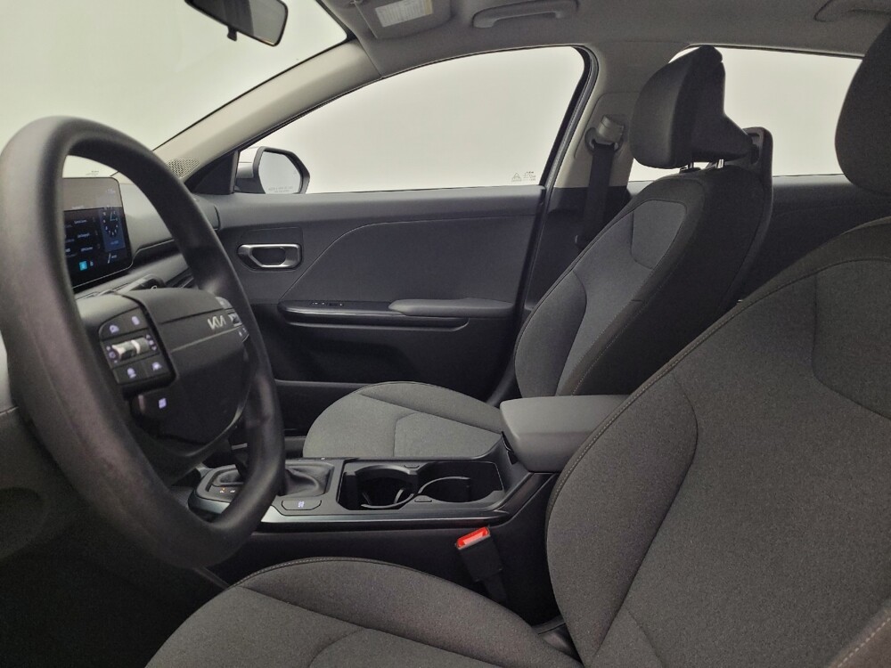 2025 Kia K4 in Louisville, KY 40258 - 18130393 17