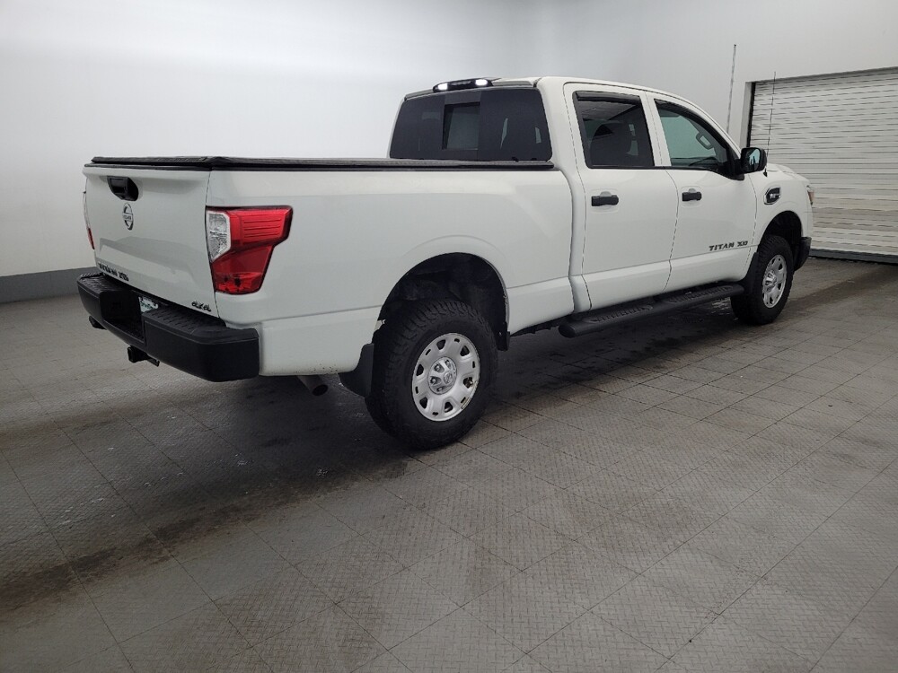2018 Nissan Titan in Williamstown, NJ 8094 - 18130397 10