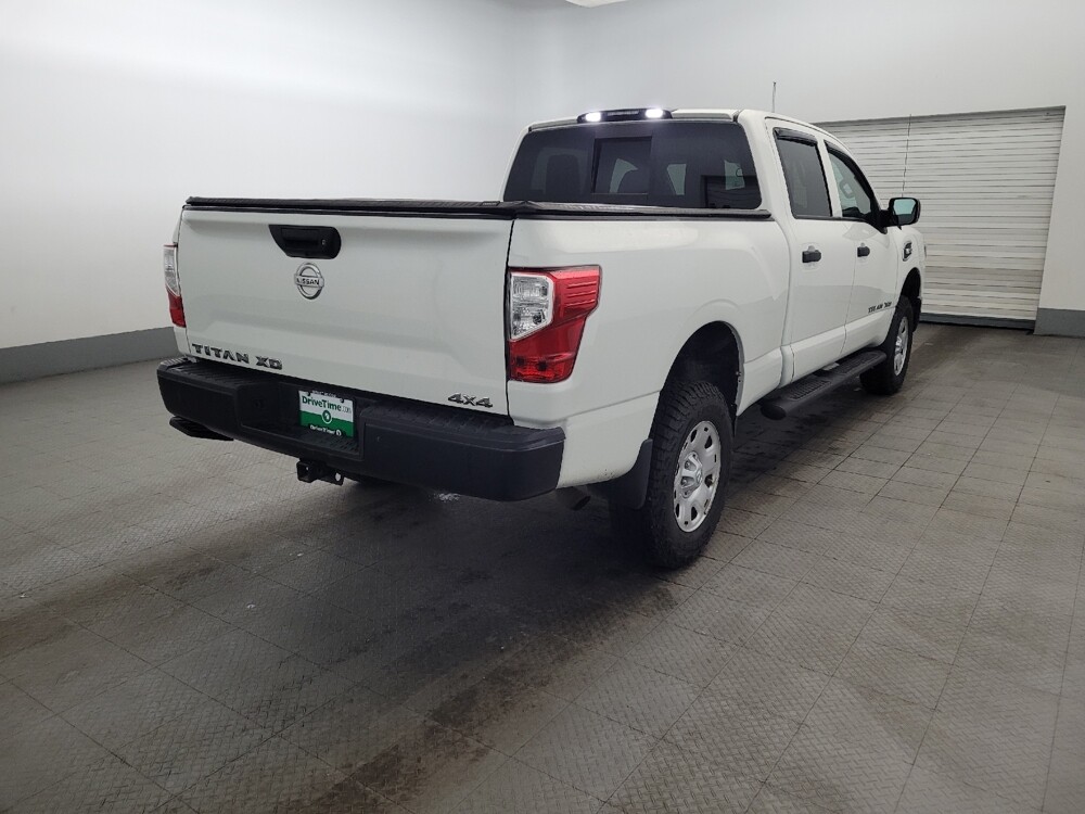 2018 Nissan Titan in Williamstown, NJ 8094 - 18130397 9