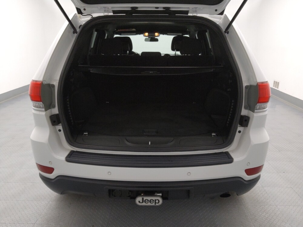 2018 Jeep Grand Cherokee in Independence, MO 64055 - 18130404 29