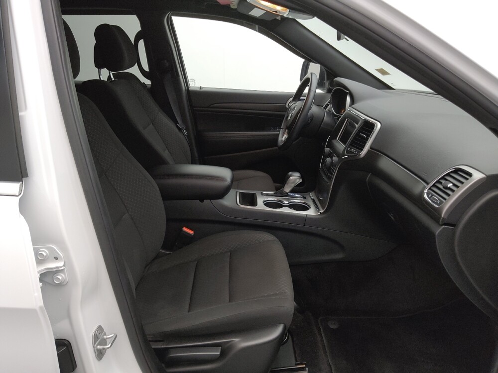 2018 Jeep Grand Cherokee in Independence, MO 64055 - 18130404 21