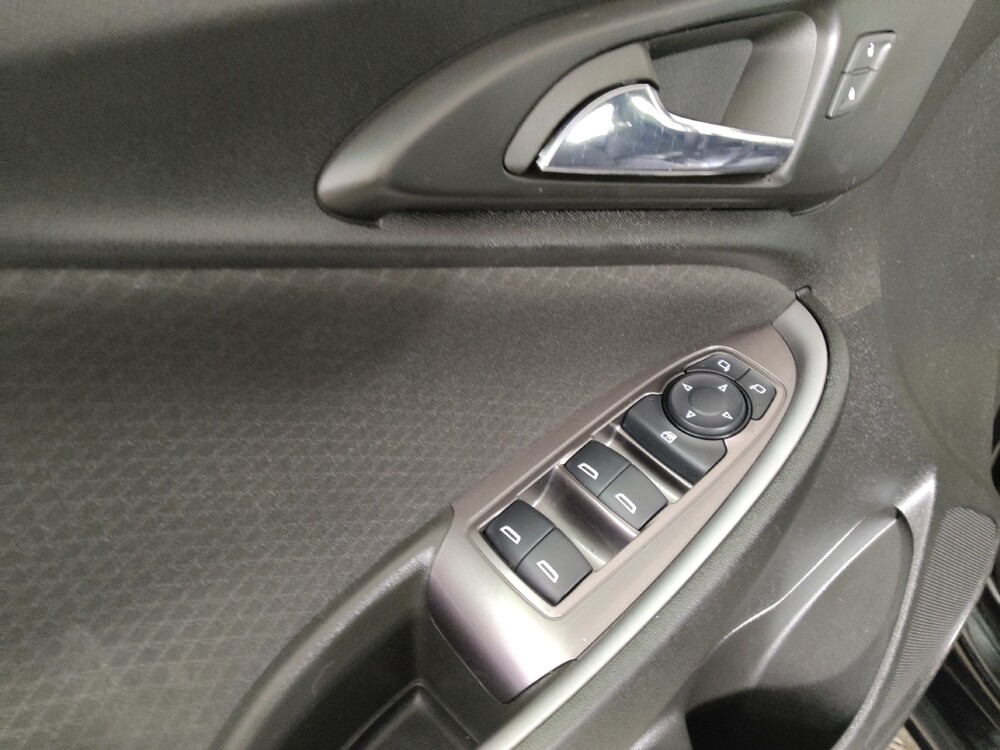 2022 Chevrolet Malibu in Midlothian, IL 60445 - 18130406 27