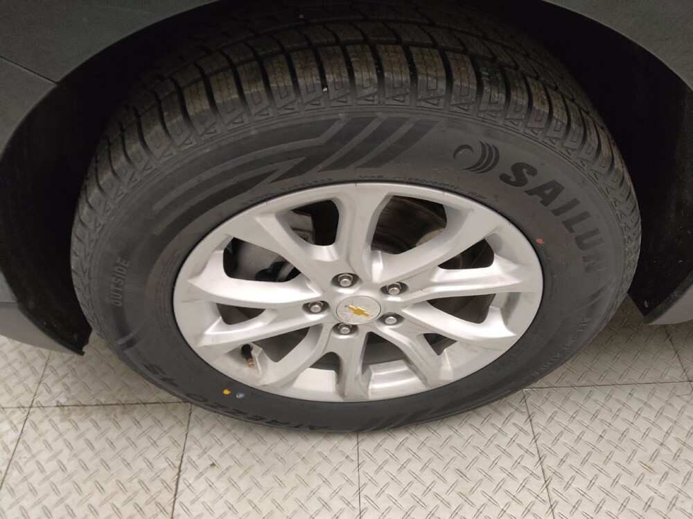 2019 Chevrolet Equinox in Lombard, IL 60148 - 18130410 31