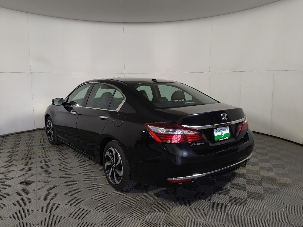 2017 Honda Accord in Midlothian, IL 60445 - 18130412 5
