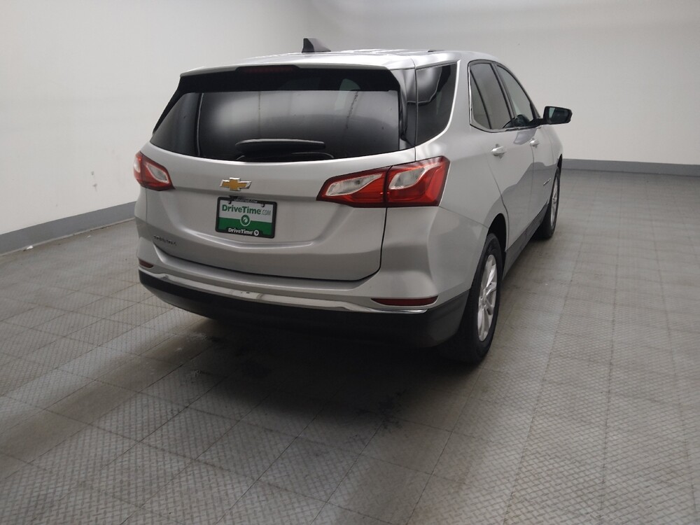 2018 Chevrolet Equinox in Midlothian, IL 60445 - 18130413 9
