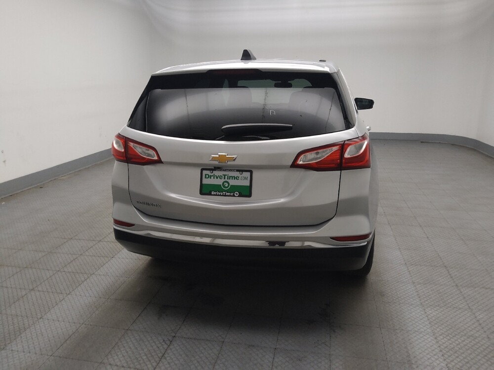 2018 Chevrolet Equinox in Midlothian, IL 60445 - 18130413 7