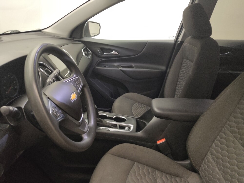 2018 Chevrolet Equinox in Midlothian, IL 60445 - 18130413 17
