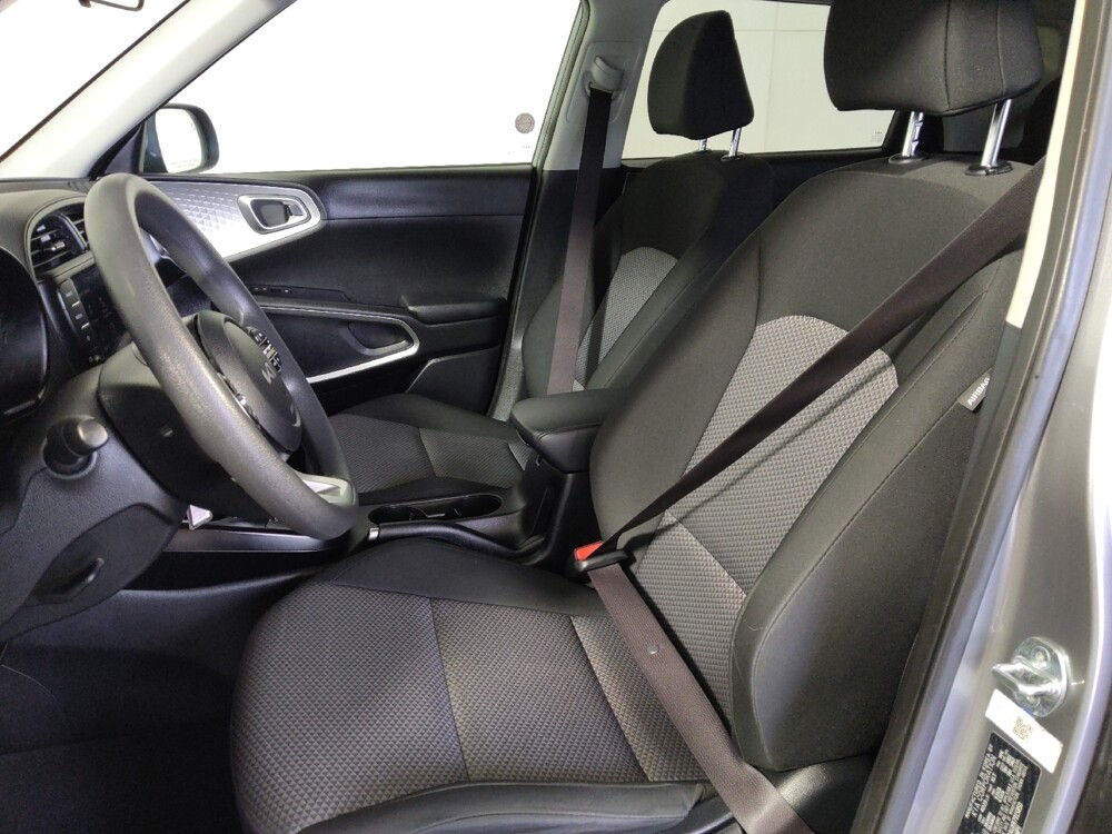 2024 Kia Soul in Midlothian, IL 60445 - 18130414 17