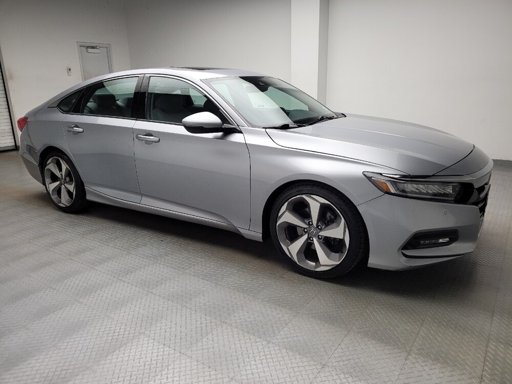 2018 Honda Accord in Taylor, MI 48180 - 18130417 11