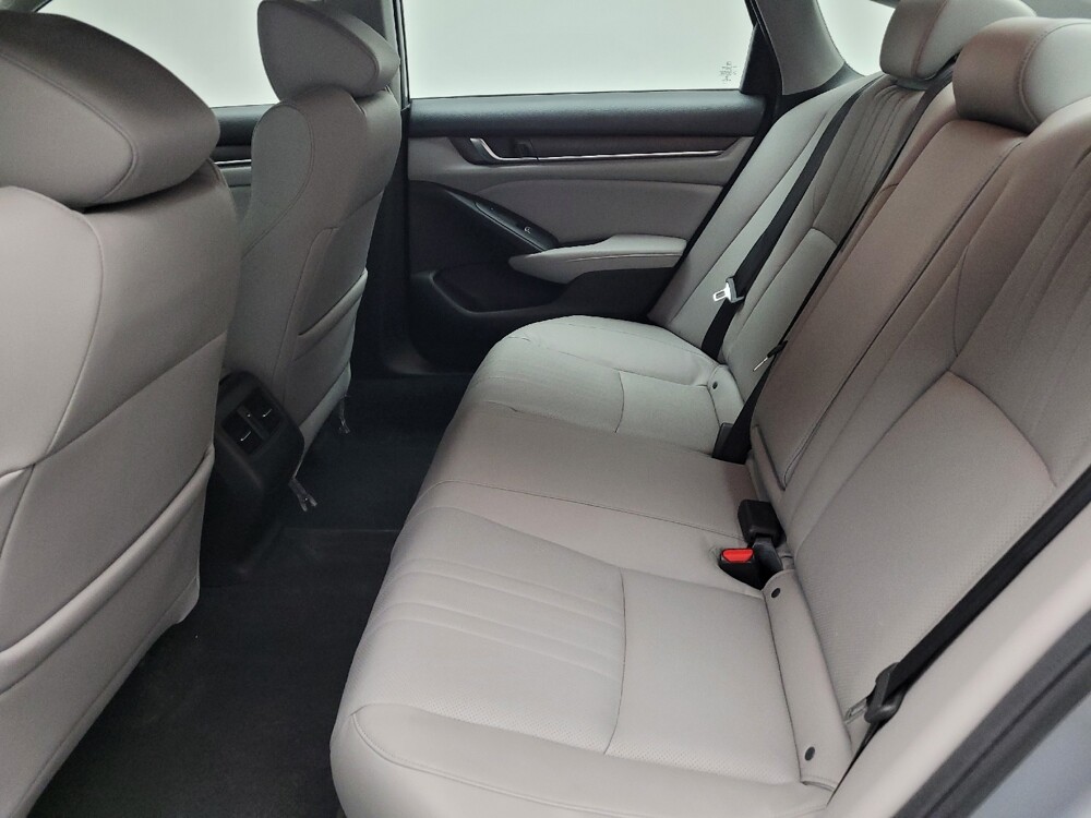 2018 Honda Accord in Taylor, MI 48180 - 18130417 18