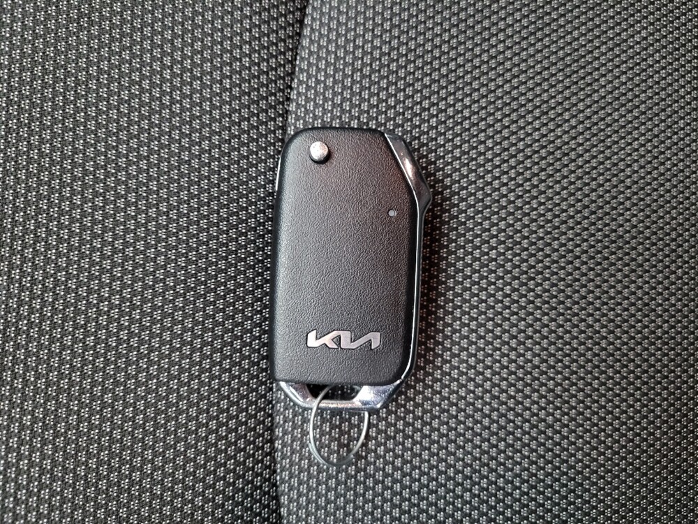 2023 Kia Forte in Grand Rapids, MI 49508 - 18130418 32