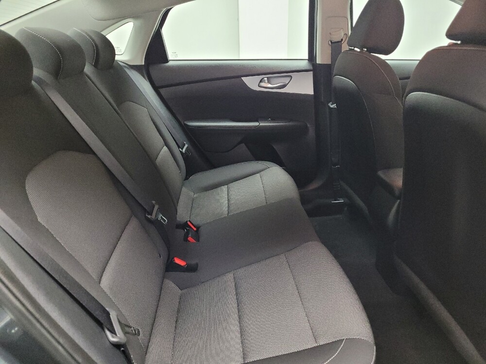 2023 Kia Forte in Grand Rapids, MI 49508 - 18130418 19