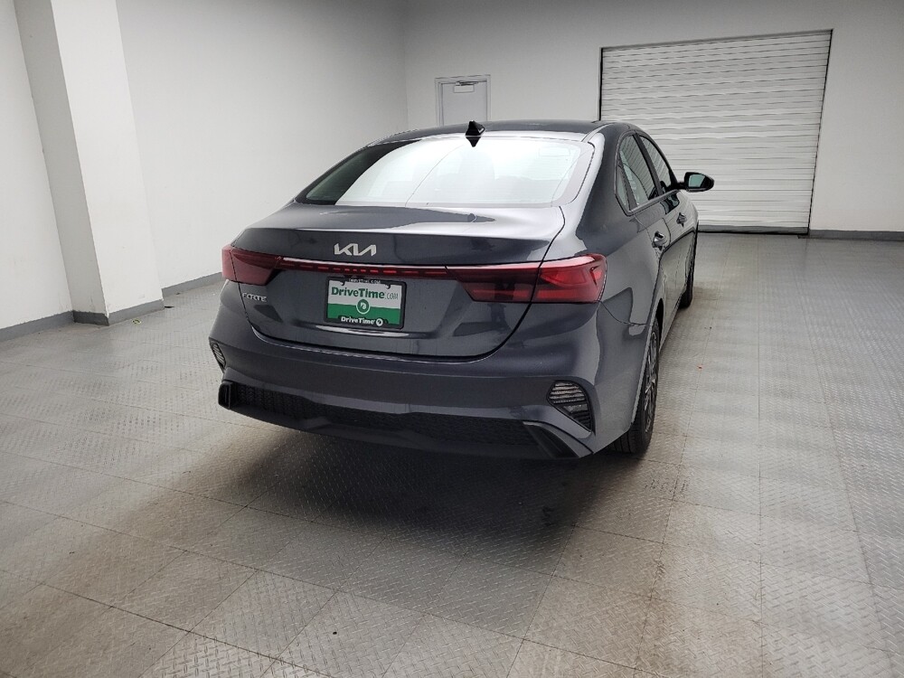 2023 Kia Forte in Grand Rapids, MI 49508 - 18130418 7