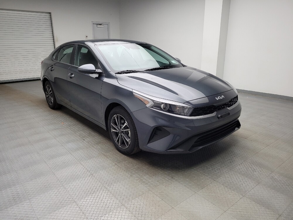 2023 Kia Forte in Grand Rapids, MI 49508 - 18130418 13