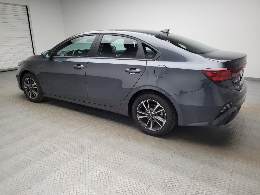 2023 Kia Forte in Grand Rapids, MI 49508 - 18130418 3