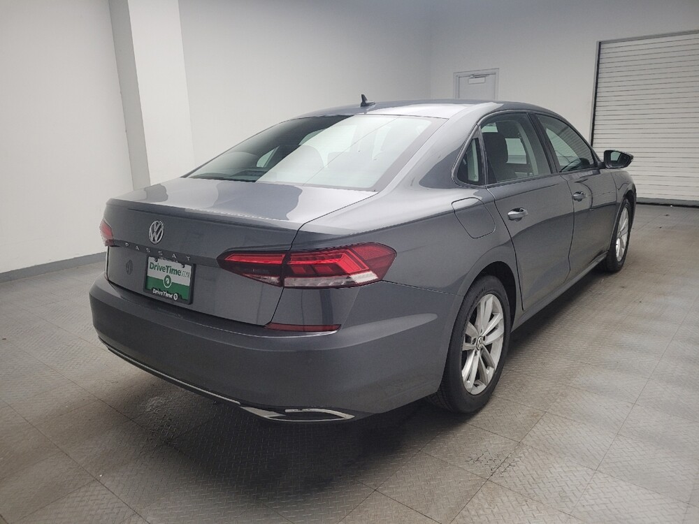 2021 Volkswagen Passat in Taylor, MI 48180 - 18130419 9