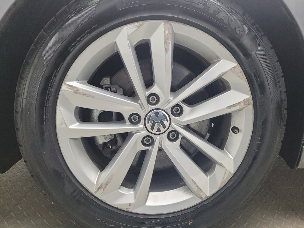 2021 Volkswagen Passat in Taylor, MI 48180 - 18130419 31