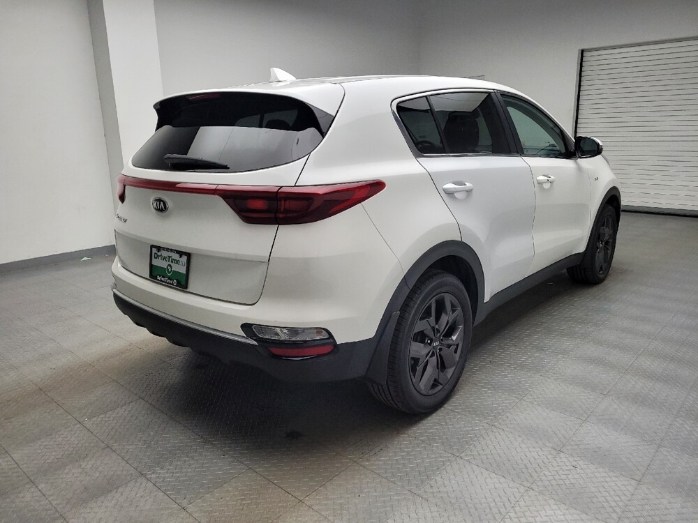2022 Kia Sportage in Taylor, MI 48180 - 18130420 9