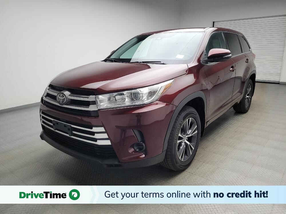 2018 Toyota Highlander in Taylor, MI 48180 - 18130422