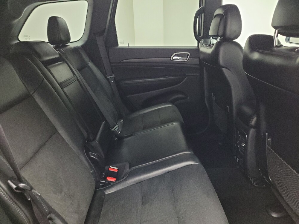 2021 Jeep Grand Cherokee in Taylor, MI 48180 - 18130423 19