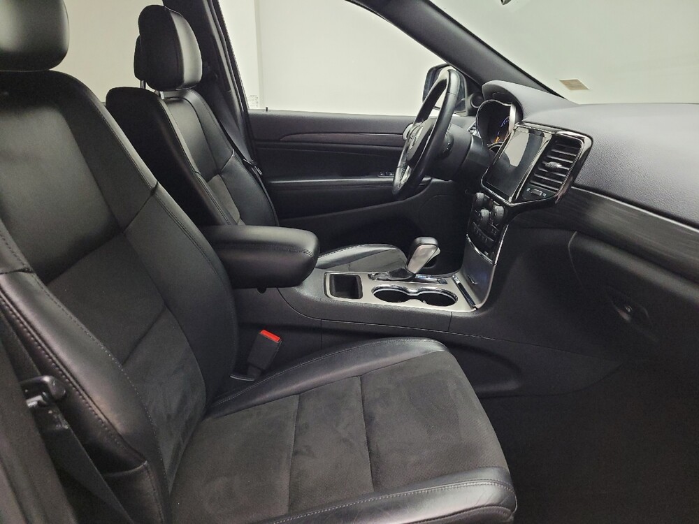 2021 Jeep Grand Cherokee in Taylor, MI 48180 - 18130423 21