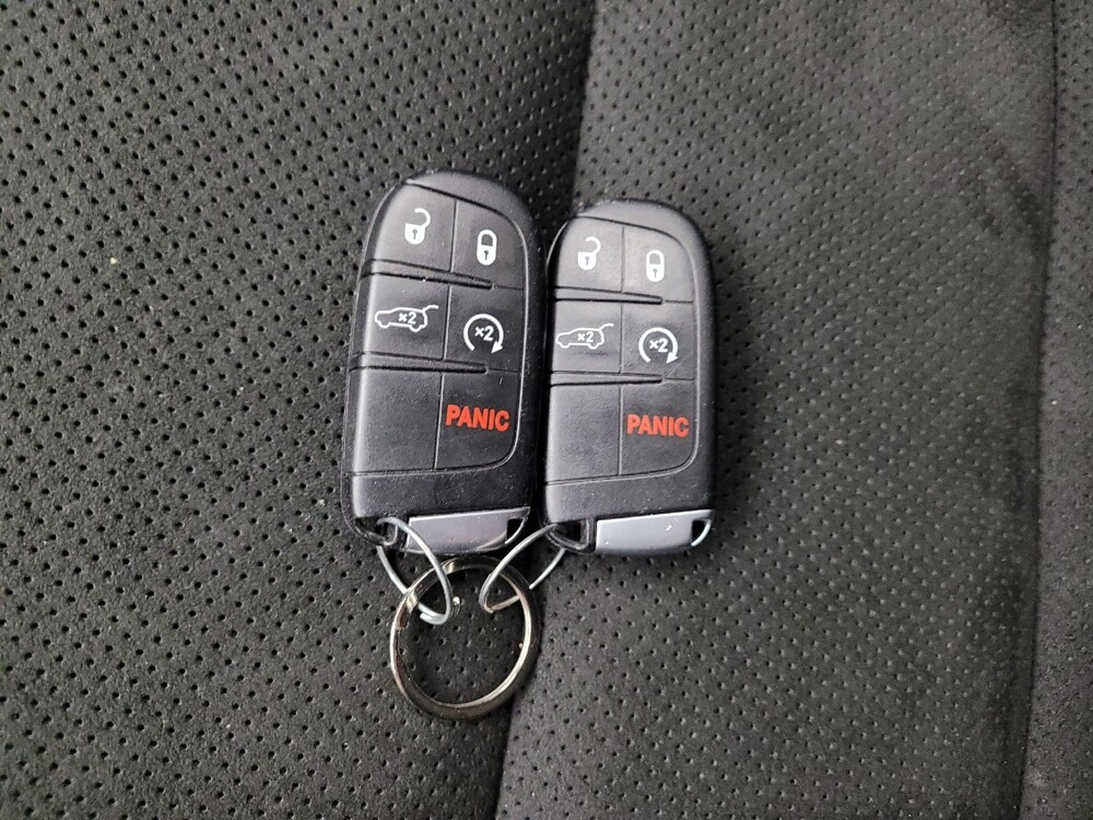 2021 Jeep Grand Cherokee in Taylor, MI 48180 - 18130423 32