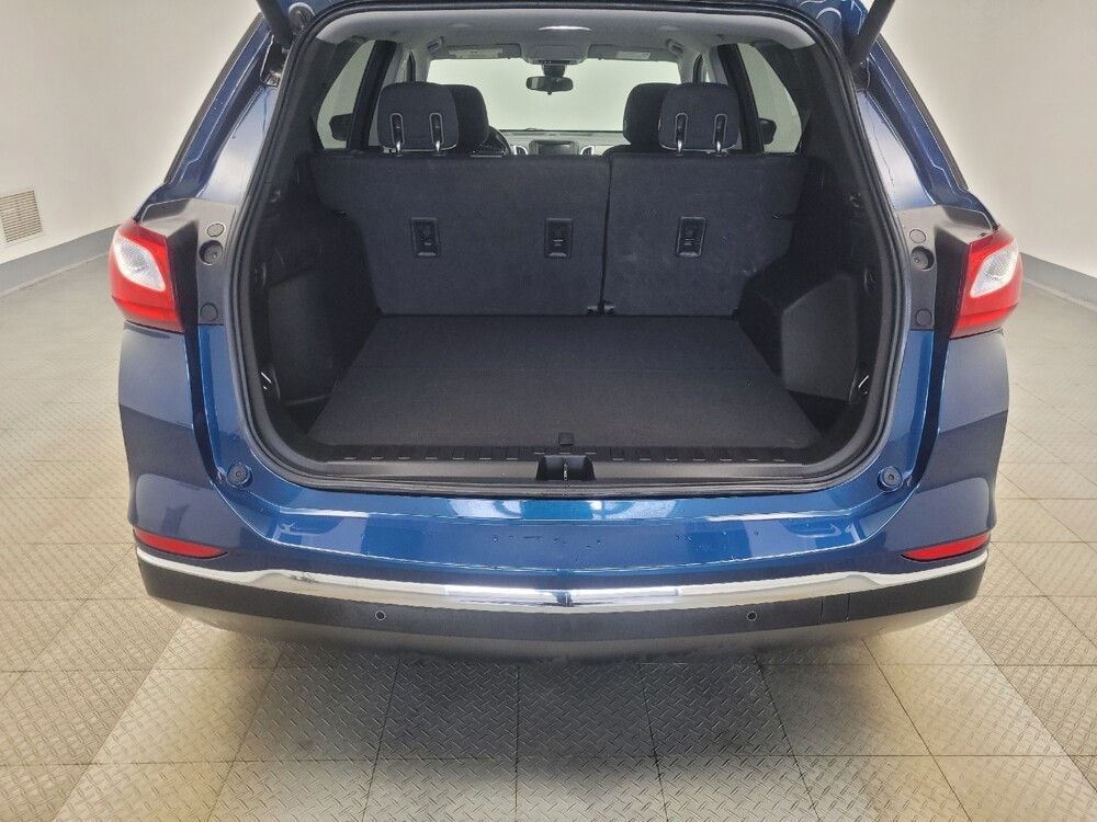 2020 Chevrolet Equinox in Indianapolis, IN 46222 - 18130424 29