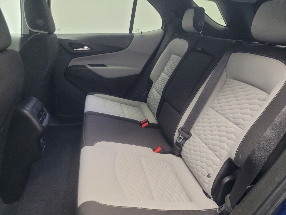 2020 Chevrolet Equinox in Indianapolis, IN 46222 - 18130424 18