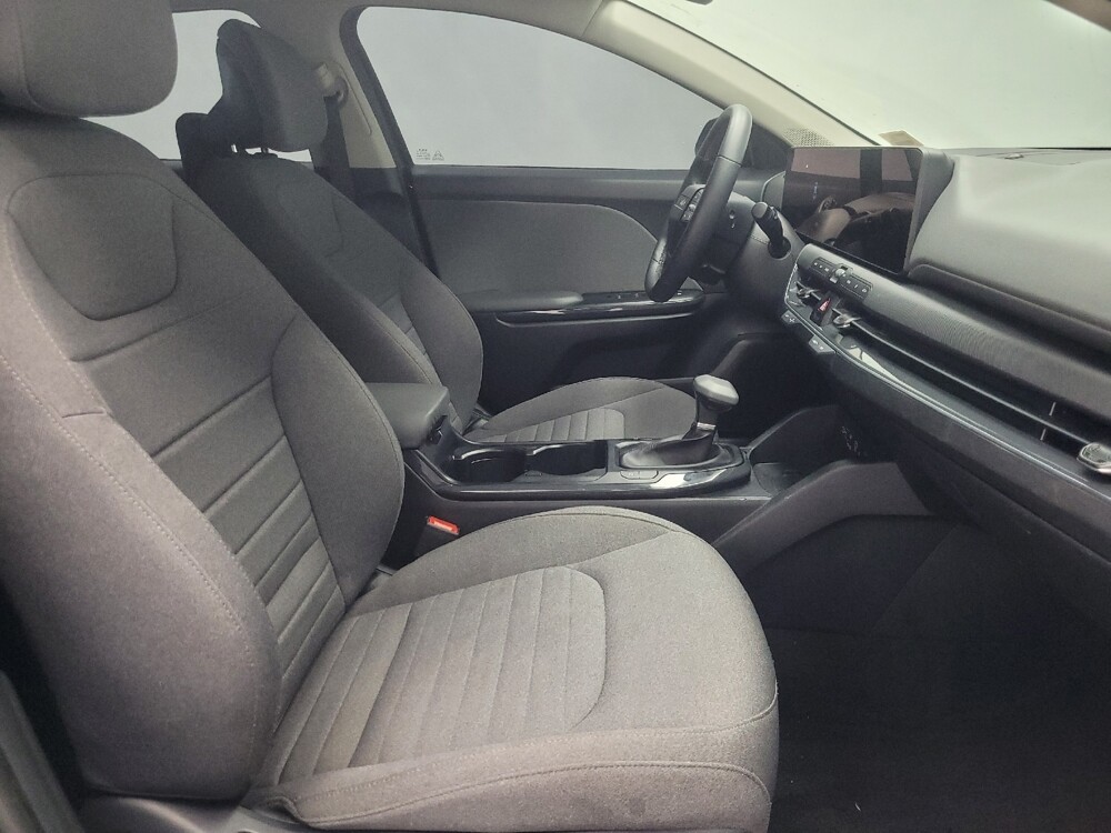 2025 Kia K4 in Highland, IN 46322 - 18130425 21