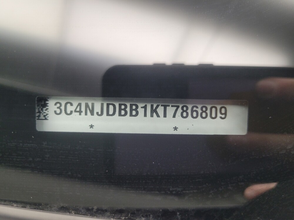 2019 Jeep Compass in Indianapolis, IN 46222 - 18130426 33