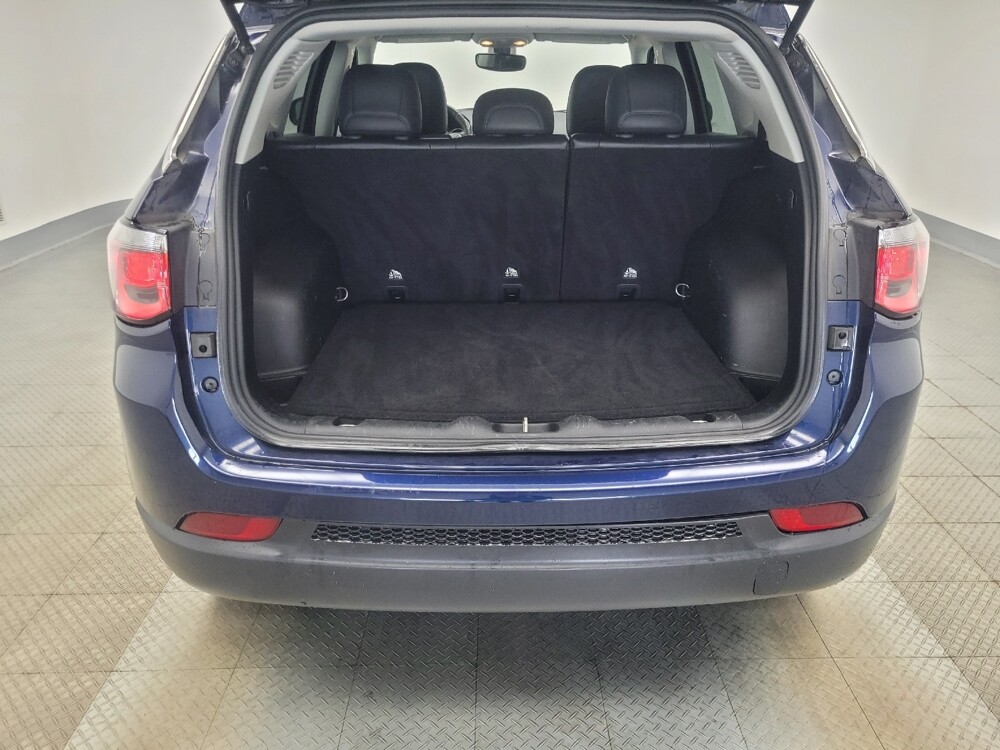 2019 Jeep Compass in Indianapolis, IN 46222 - 18130426 29