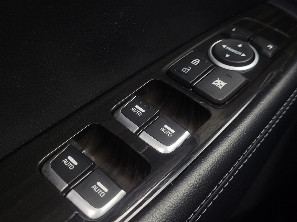 2019 Kia Sorento in Ft Wayne, IN 46805 - 18130427 27