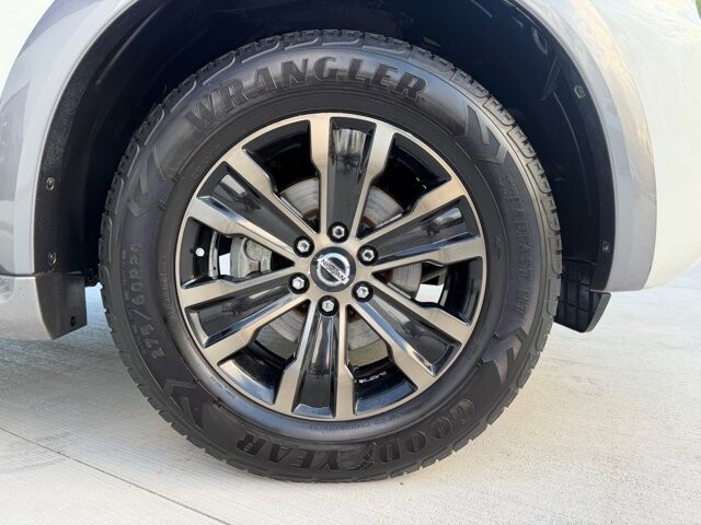 2017 Nissan Armada in Knoxville, TN 37920 - 18130429 37