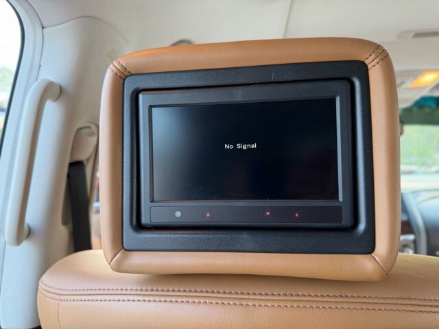 2017 Nissan Armada in Knoxville, TN 37920 - 18130429 21