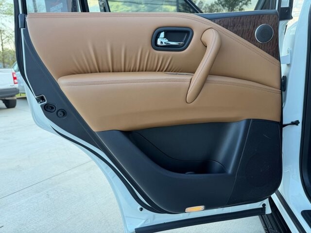 2017 Nissan Armada in Knoxville, TN 37920 - 18130429 6