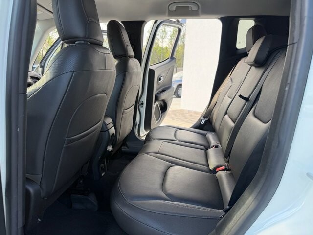 2018 Jeep Renegade in Knoxville, TN 37920 - 18130430 12