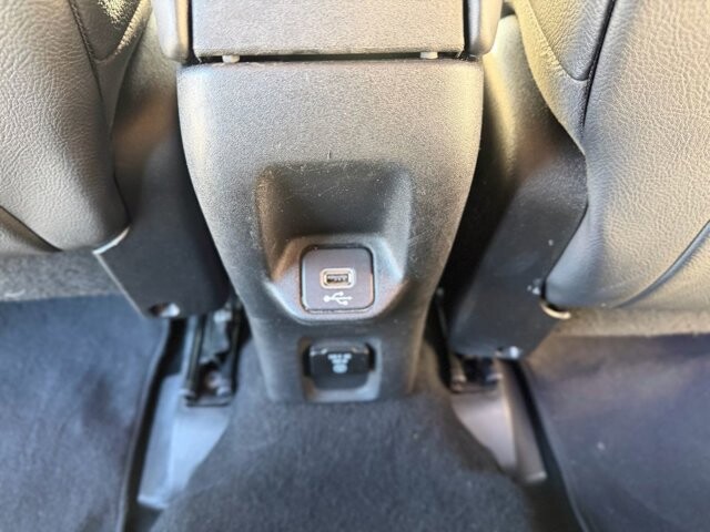 2018 Jeep Renegade in Knoxville, TN 37920 - 18130430 17