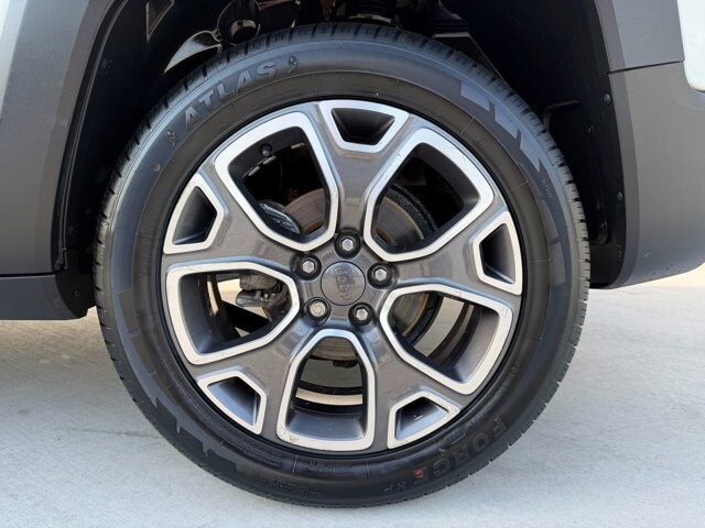 2018 Jeep Renegade in Knoxville, TN 37920 - 18130430 28