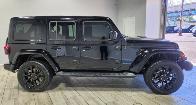2021 Jeep Wrangler in Cinnaminson, NJ 08077 - 18130431 6