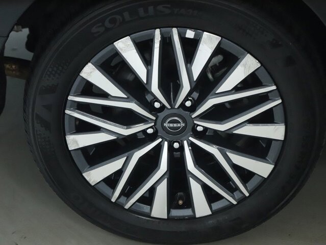 2025 Nissan Altima in Bedford, OH 44146 - 18130442 12