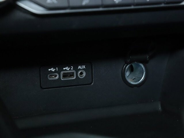 2025 Nissan Altima in Bedford, OH 44146 - 18130442 26