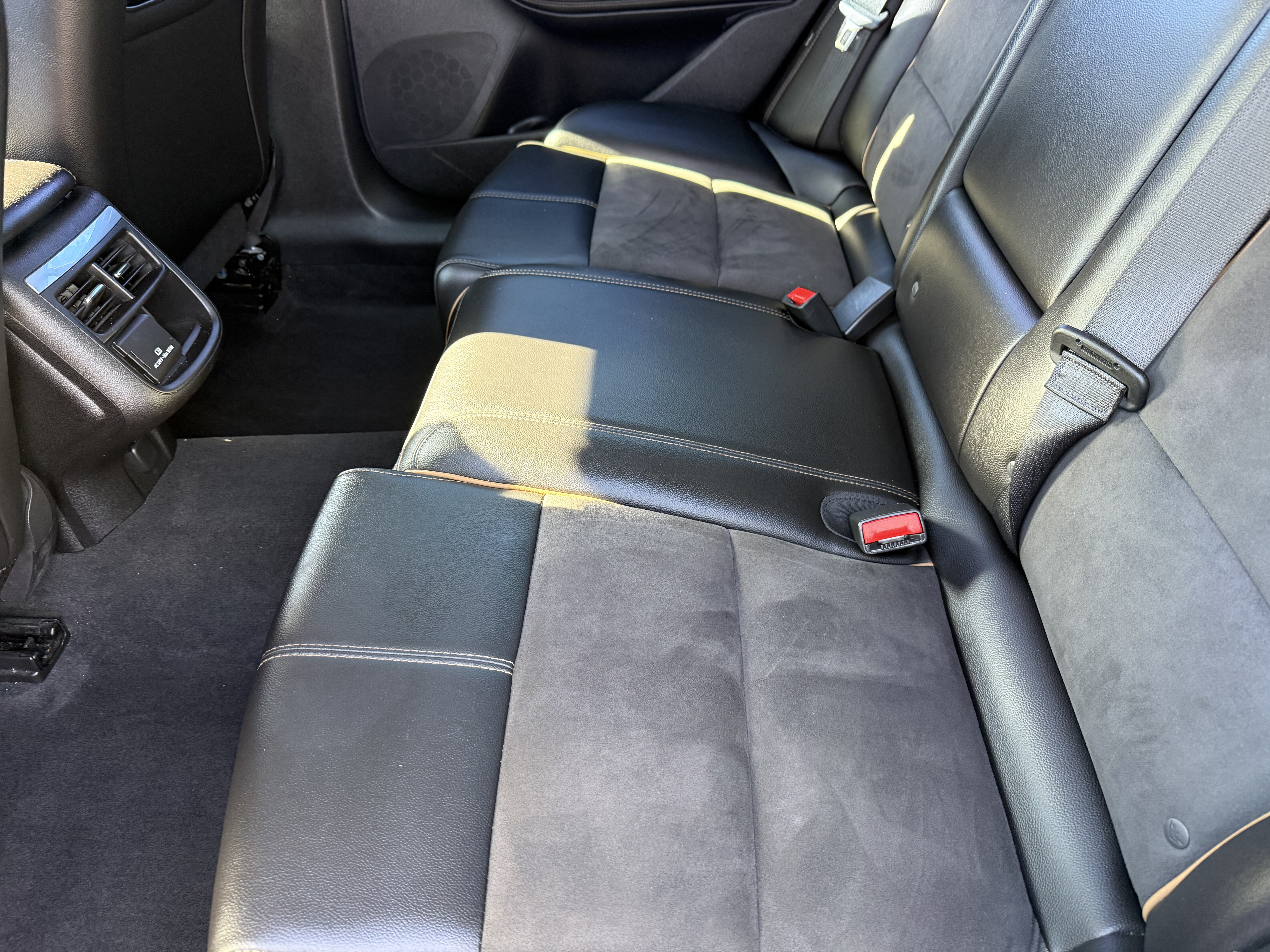 2015 Chevrolet Impala in Phoenix, AZ 85022 - 18130449 8