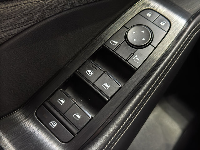 2021 Nissan Rogue in Burlington, WI 53105 - 18130450 31
