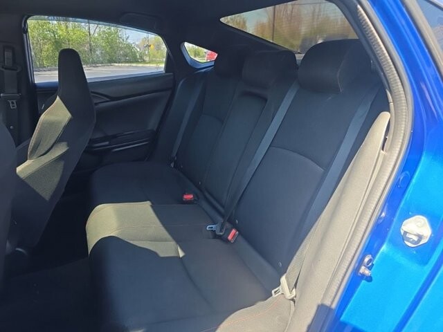 2017 Honda Civic in Marysville, OH 43040 - 18130455 28